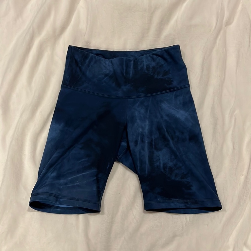High Rise Active Shorts - Picture 2 of 5